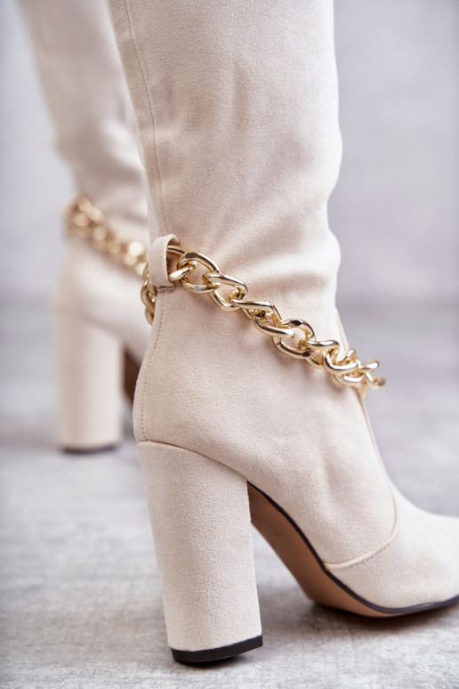 Botins aquecidos com correntes em marfim Jasmin