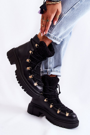 Botas na cor preta Arisa