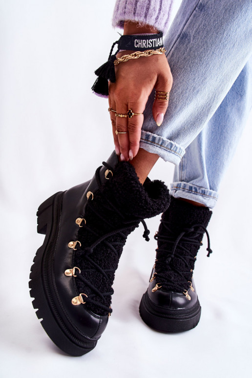 Botas na cor preta Arisa