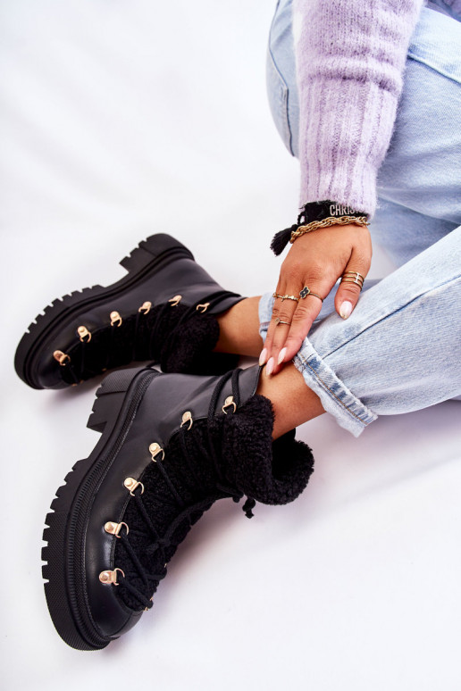 Botas na cor preta Arisa