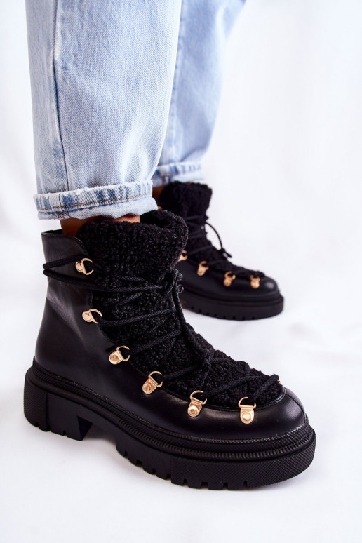 Botas na cor preta Arisa