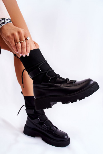 Botas pretas maciças com sola tipo meia Fallor