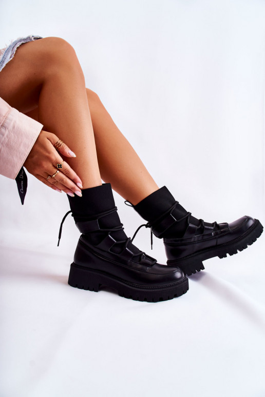 Botas pretas maciças com sola tipo meia Fallor