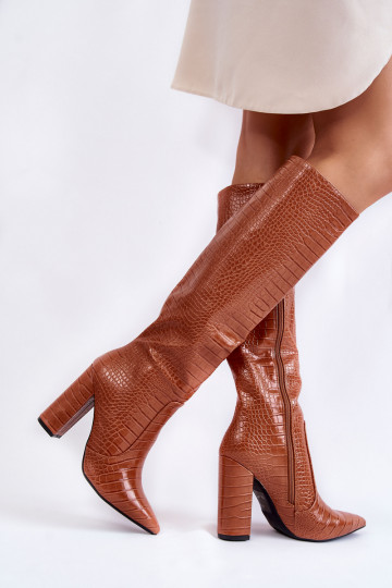 Botas longas femininas marrom com salto 2