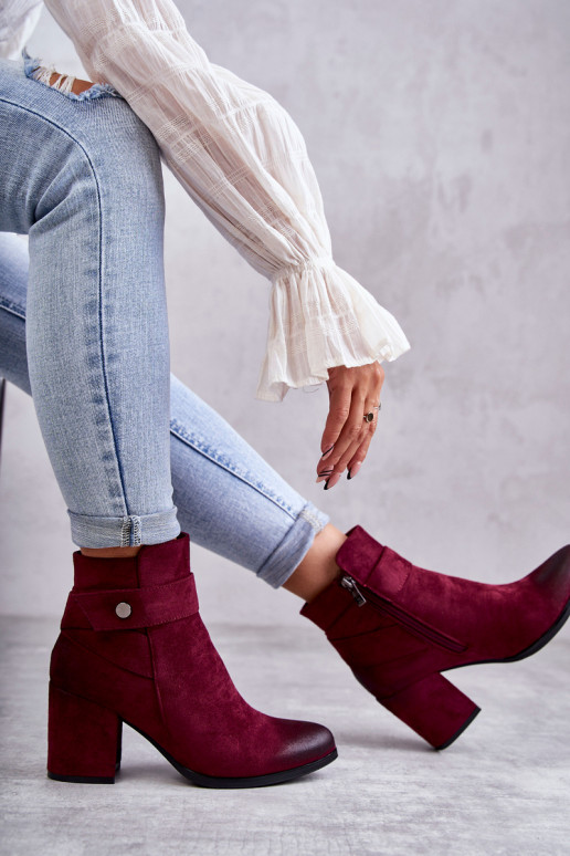 Botas de camurça vermelhas para mulheres