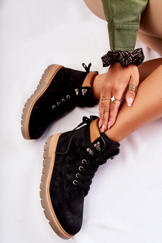 Botas com plataforma na cor preta Ressa Botas com plataforma na cor preta Ressa