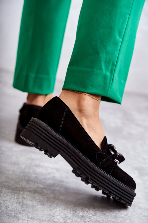 Sapatos pretos de camurça Laura Messi Sapatos pretos de camurça Laura Messi