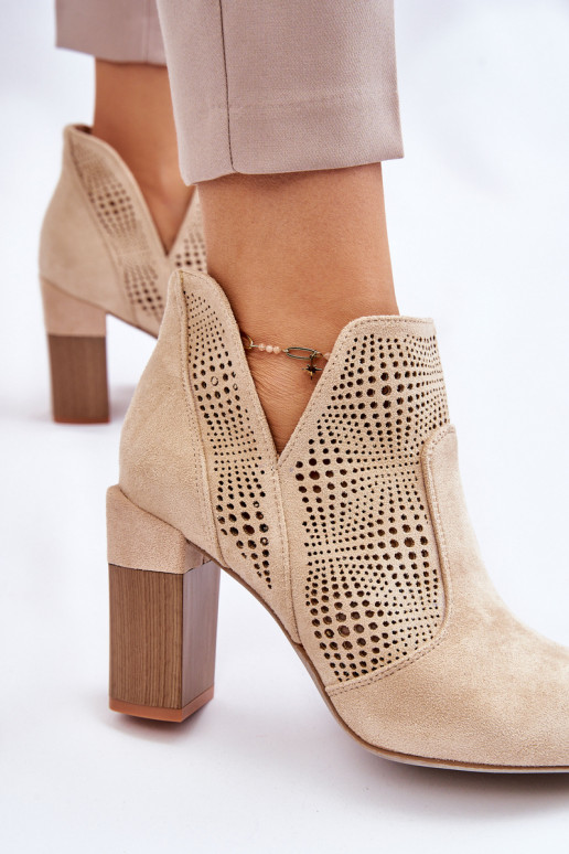 Botins femininos com salto Leanna em marfim