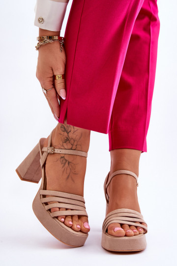 Sandálias de camurça de...