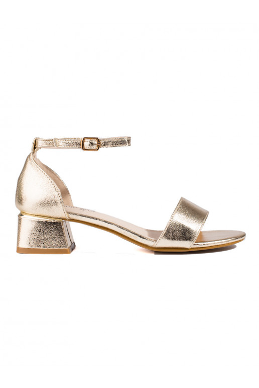 Sandálias douradas com salto Shelovet Sandálias douradas com salto Shelovet