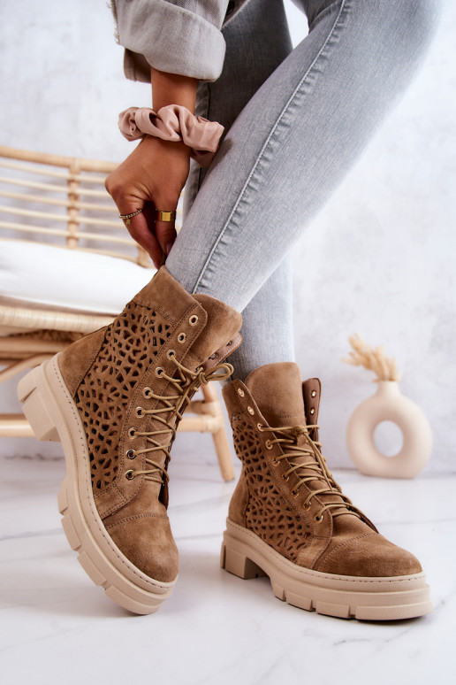 Botins perfurados em camurça marrom Aileen