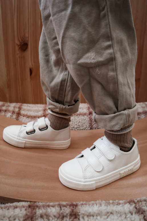 Calçado infantil branco de lazer BIG STAR com fechos adesivos