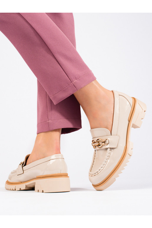 Botins cor areia com detalhes dourados Shelovet com efeito laca