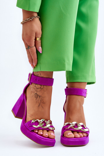 Sandálias elegantes de...