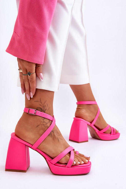 Sandálias da moda com salto na cor rosa Secret Rose
