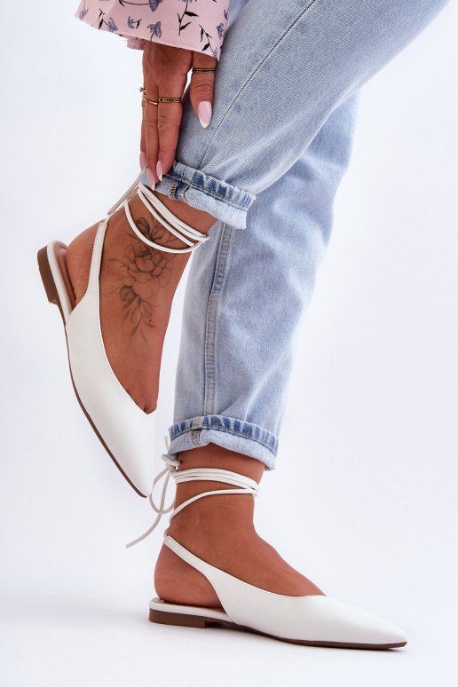 bailarinas com atacadores em branco... bailarinas com atacadores em branco...