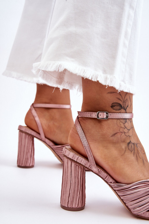 Sapatos de salto alto bege Callum para mulheres