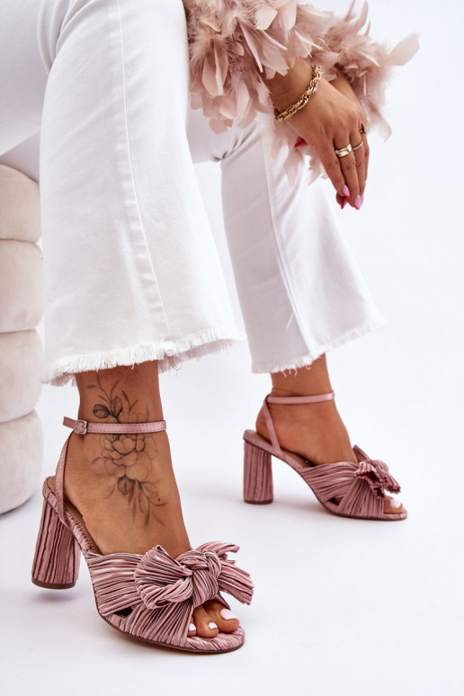 Sapatos de salto alto bege Callum para mulheres