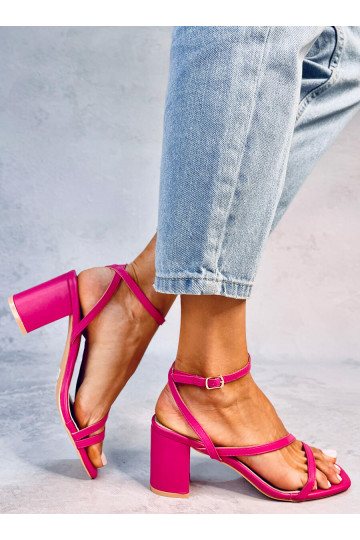 Sandálias rosa elegantes de... 2
