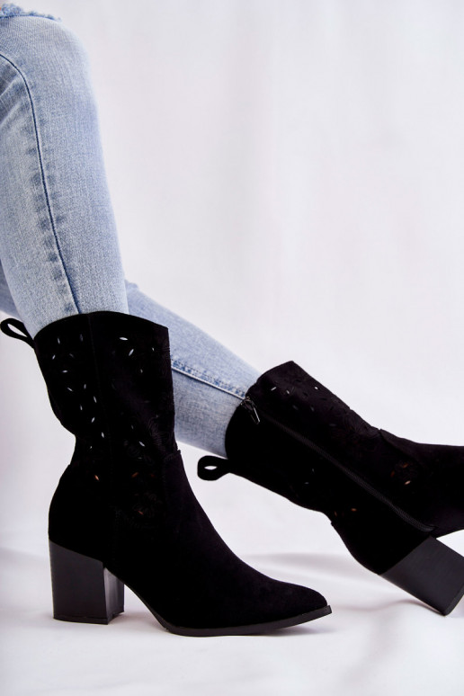 botas de camurça estilo cowboy em preto Ariane