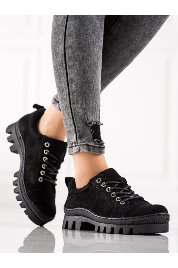 Sapatos pretos com plataforma S. Barski