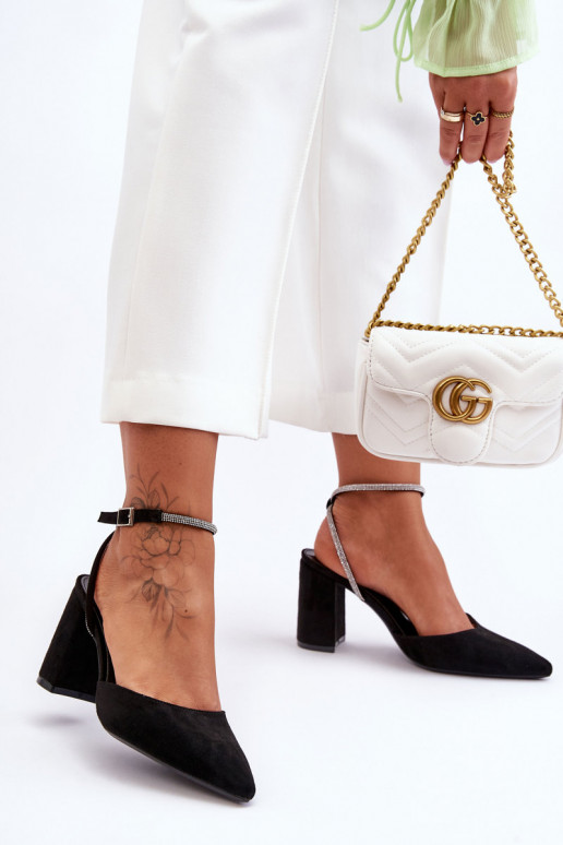 Sapatos de camurça preta Lirosa Sapatos de camurça preta Lirosa