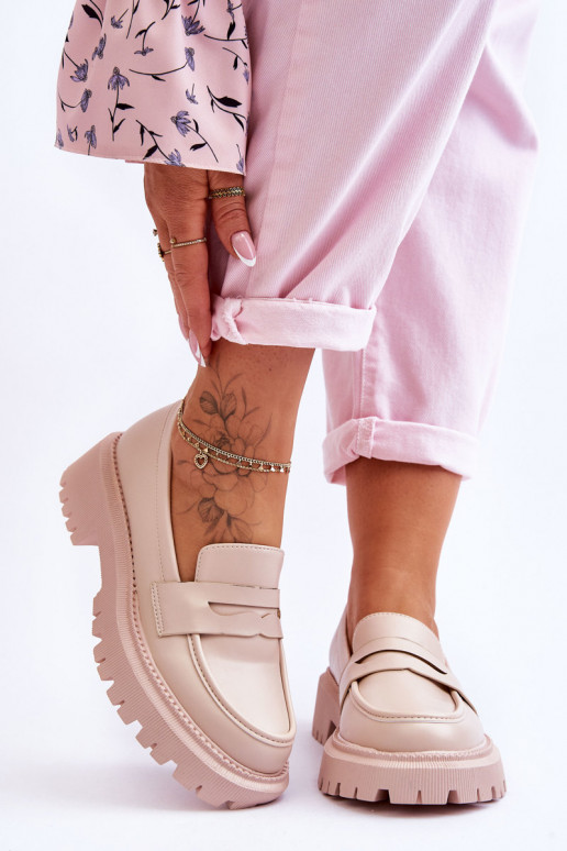 Mocassins com plataforma enorme em...