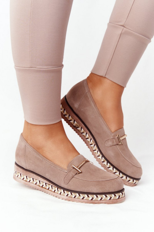 Mocassins com plataforma na cor...