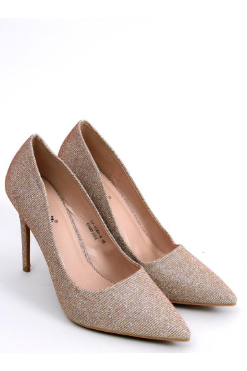 Sapatos de salto alto... 2