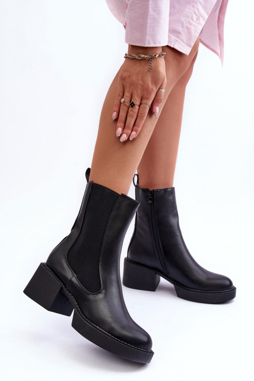 botas elegantes com salto largo em Ironna preto