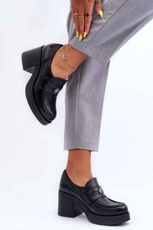 Sapatos com salto na cor preta Lemar Dunadia
