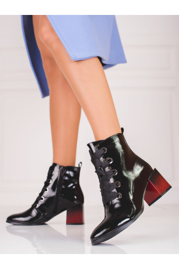 sapatos femininos com...