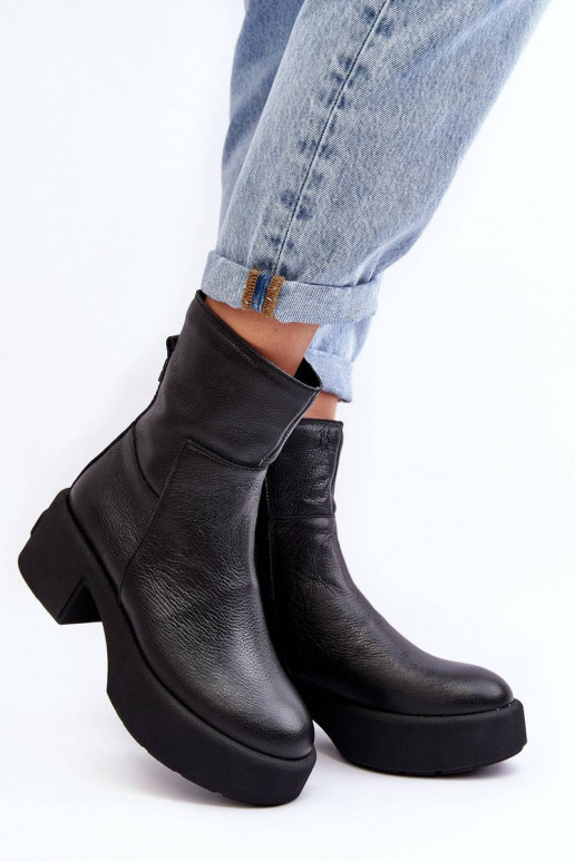 Botas com salto baixo na cor preta Lemar Volavola