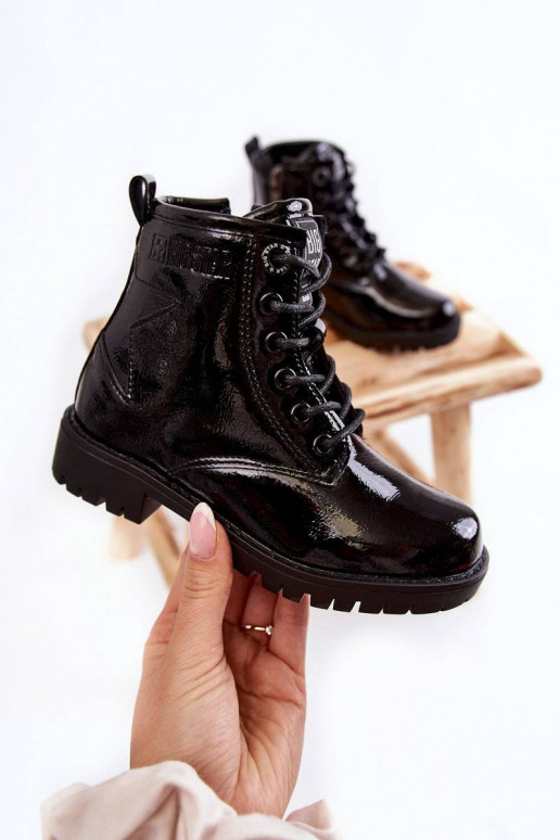 Botas infantis aquecidas com efeito verniz Big Star cor preta