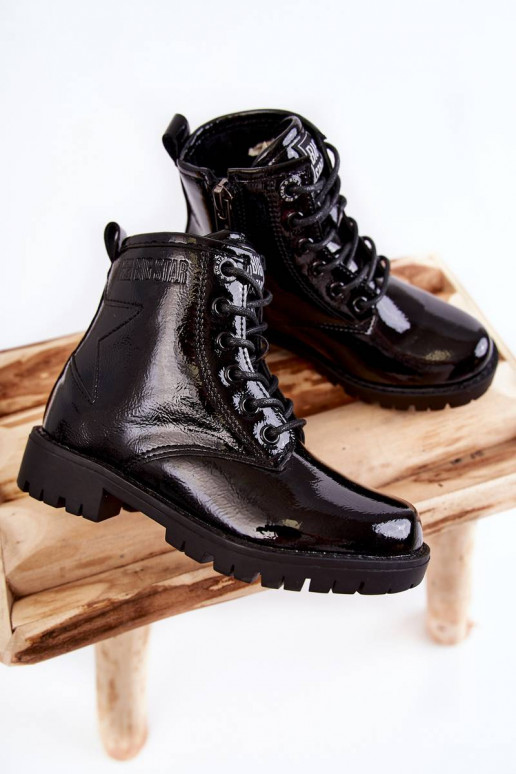 Botas infantis aquecidas com efeito verniz Big Star cor preta
