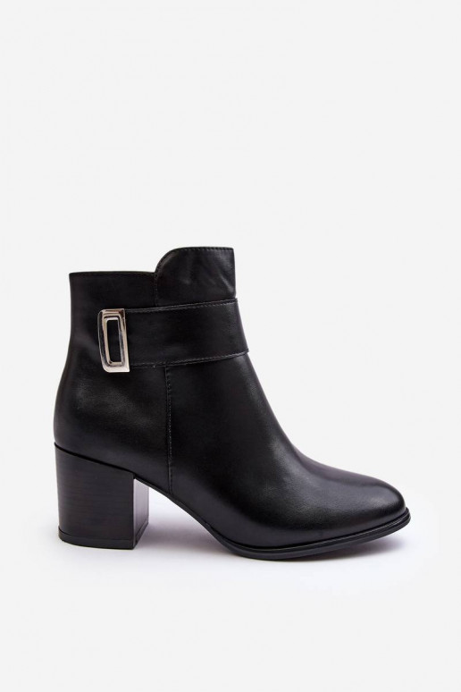 Botas com salto alto na cor preta Starines