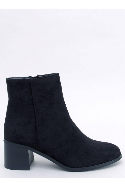 Sapatos femininos com salto na cor preta ANNIE BLACK