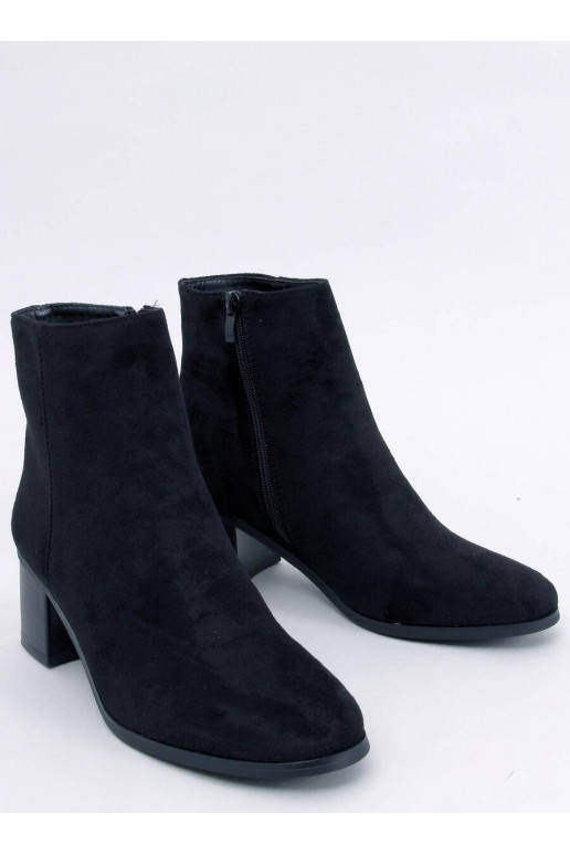Sapatos femininos com salto na cor preta ANNIE BLACK