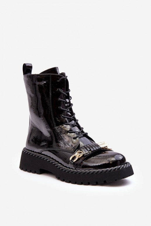 Botas lacadas com enfeites em preto S.Barski