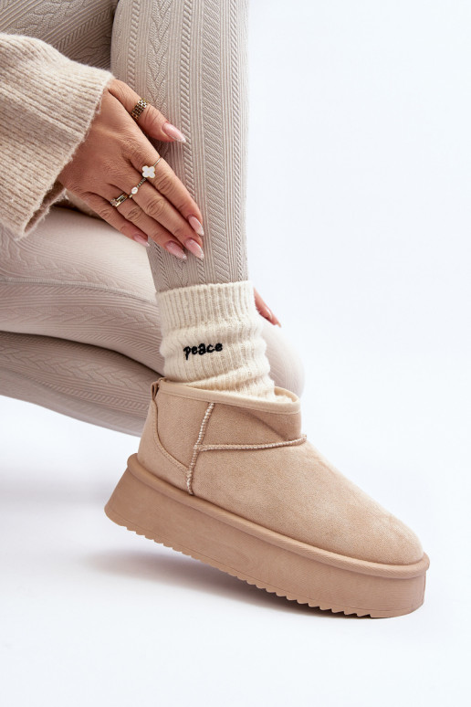 Botas de neve com sola maciça bege...