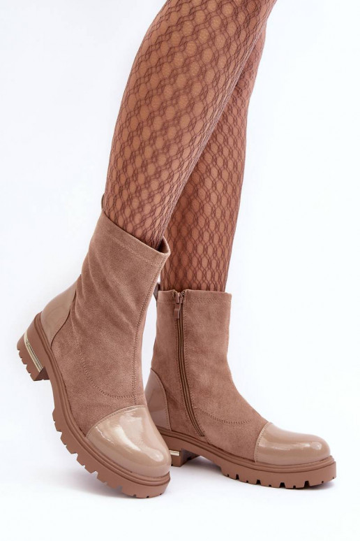 Botas de modelo clássico com salto largo na cor bege Shendete