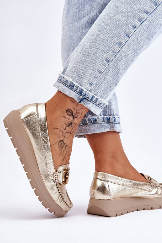 Mocassins plataforma enfeitados com ouro por Lemar Desmond