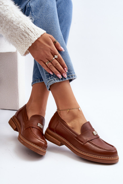 Mocassins castanhos para mulher