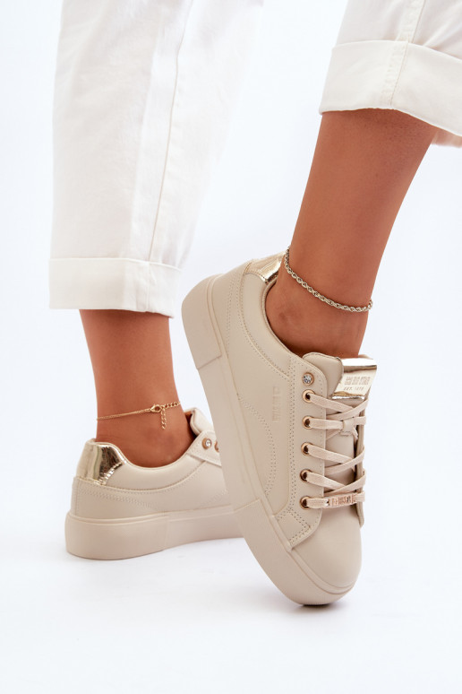 Modelo de tênis sapatos Big Star bege Modelo de tênis sapatos Big Star bege