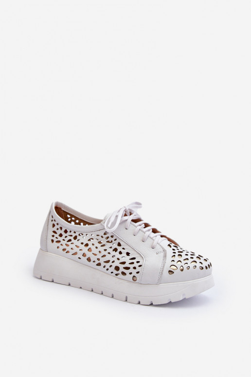 Sapatos com elementos vazados na cor cinza Zazoo