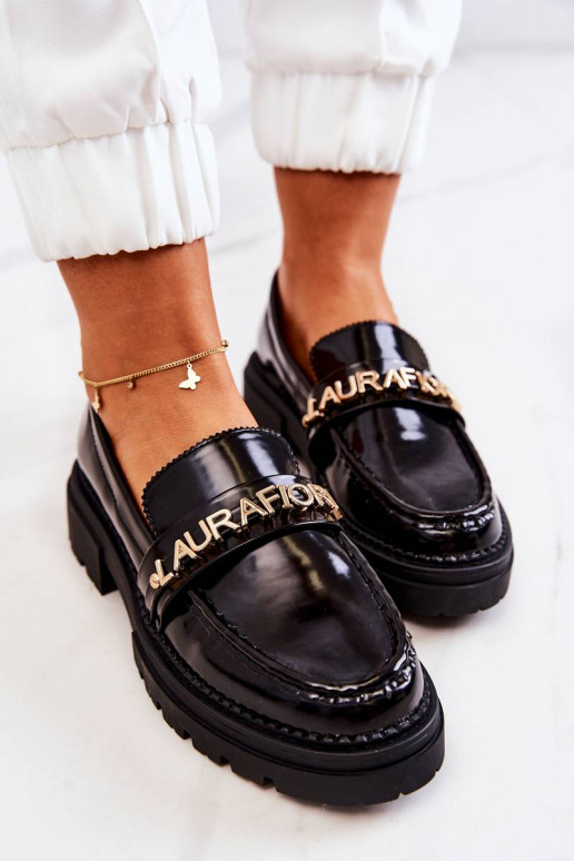 Sapatos com efeito laca La.Fi cor preta Jenefer
