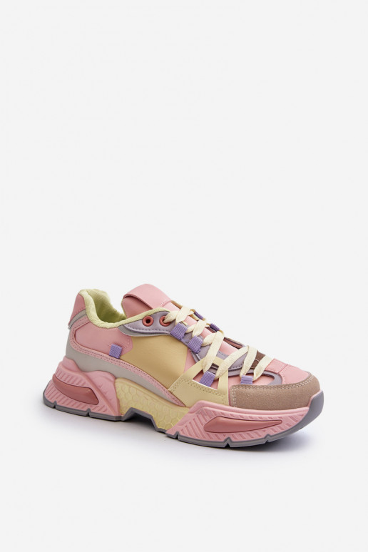 Sapatos Snekersy com sola enorme na... Sapatos Snekersy com sola enorme na...