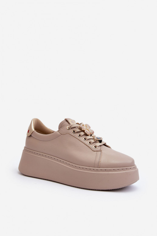 Modelo de tênis com lindos detalhes CheBello 4292 bege