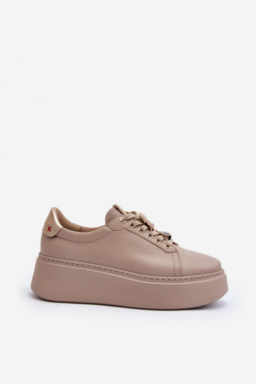 Modelo de tênis com lindos detalhes CheBello 4292 bege