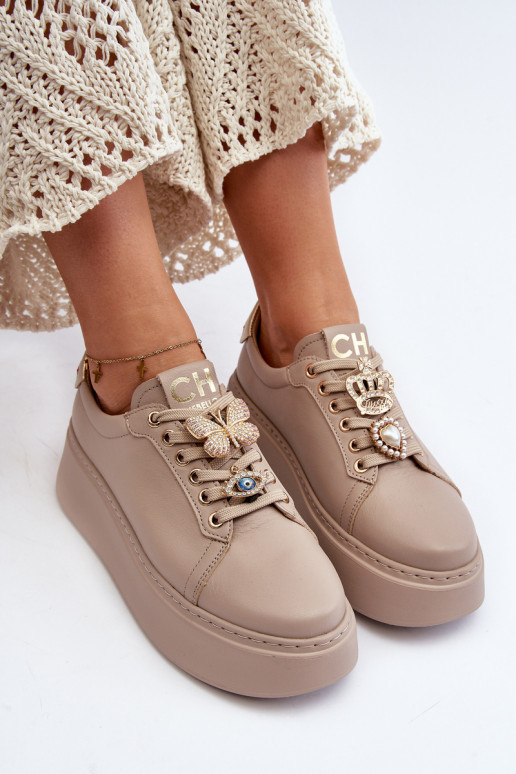 Modelo de tênis com lindos detalhes CheBello 4292 bege